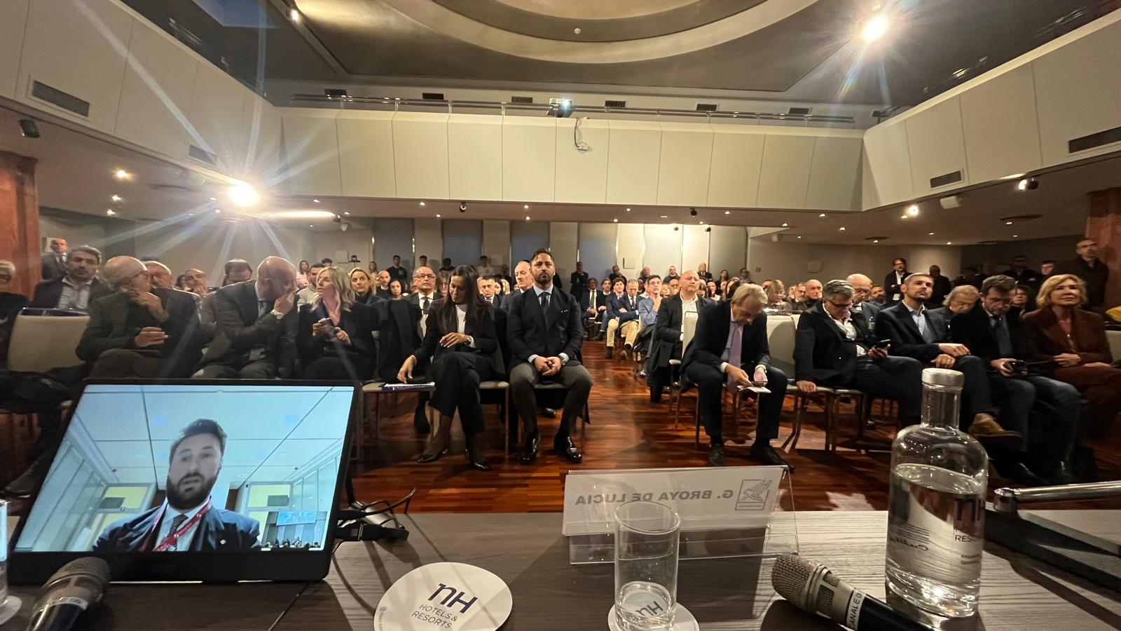 La partecipazione delle imprese e degli ospiti in sala.